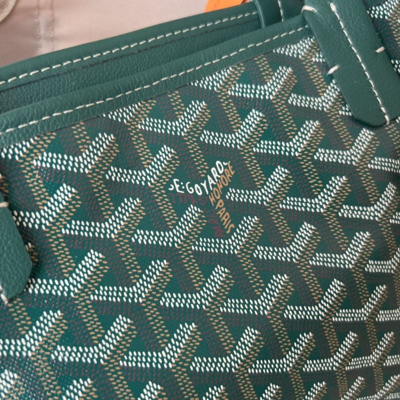 Goyard Shopping Bags